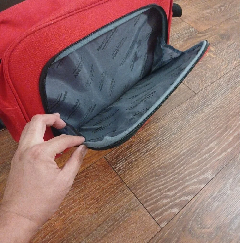 Gila River Red Men's Crossbody Bag - Compact Everyday Carry